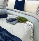 Jogo de Cama Basicasa Bordado Branco e Marinho - Queen